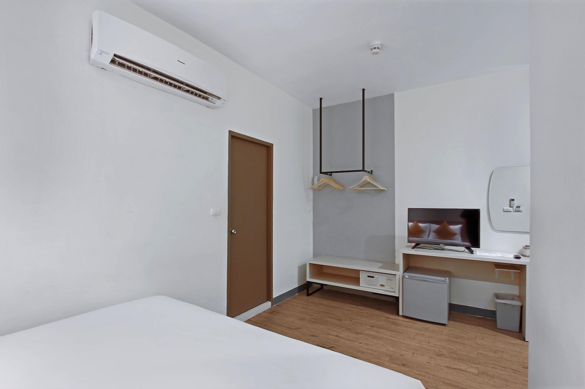 D Varee Xpress Makkasan Hotel Бангкок Екстер'єр фото
