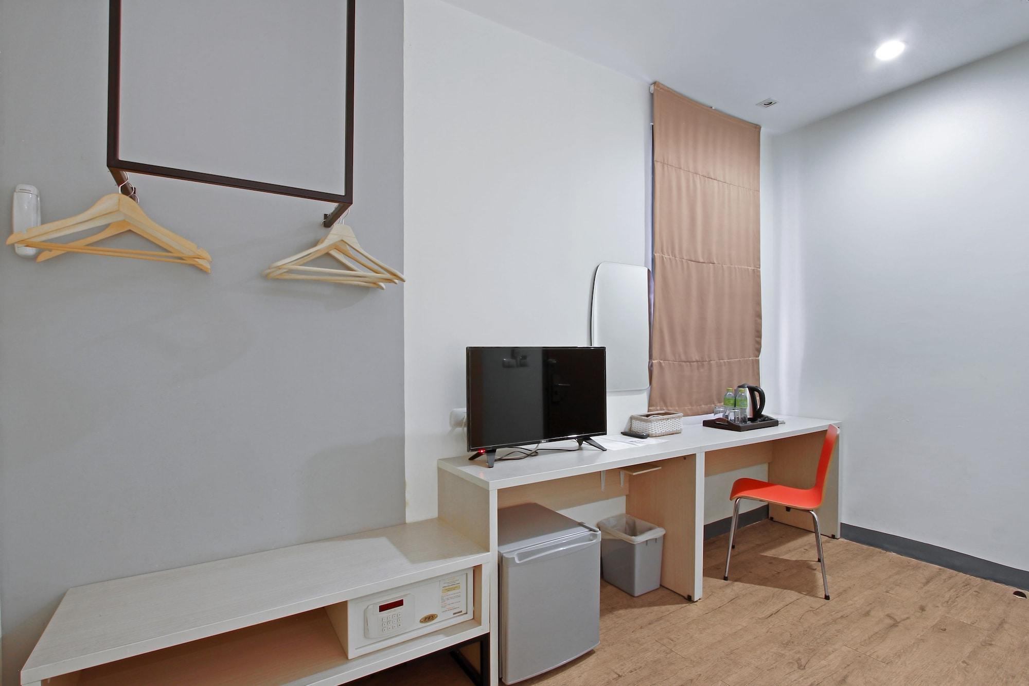 D Varee Xpress Makkasan Hotel Бангкок Екстер'єр фото
